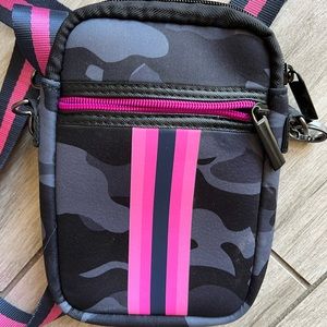 HAUTE SHORE Crossbody holds a phone, lipstick & CC slots. L4.75x D1.5 X H7